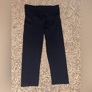 Spanx Booty Boost® Active Cropped Leggings (LIKE NEW)